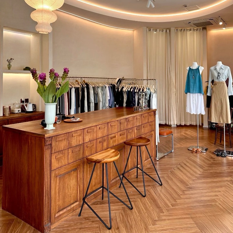 Clothing shop checkout page Me – обзор и цена Office Furniture Buyers